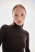 JoosTricot Cocoa Brown Peachskin Long Sleeve Turtleneck
